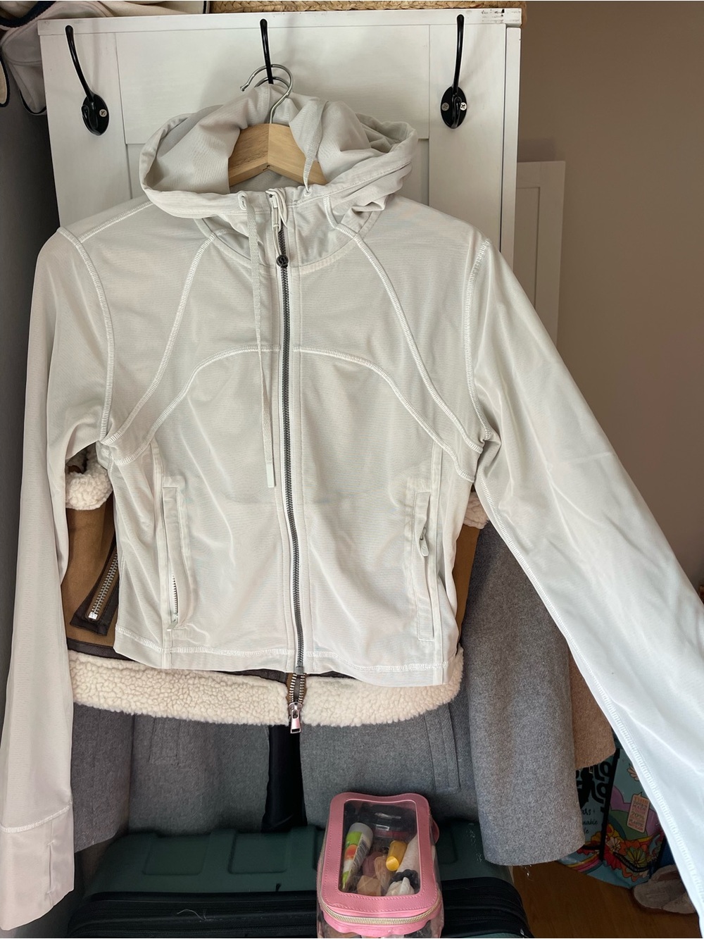 Lululemon define jacket cropped MESH fabric size 8